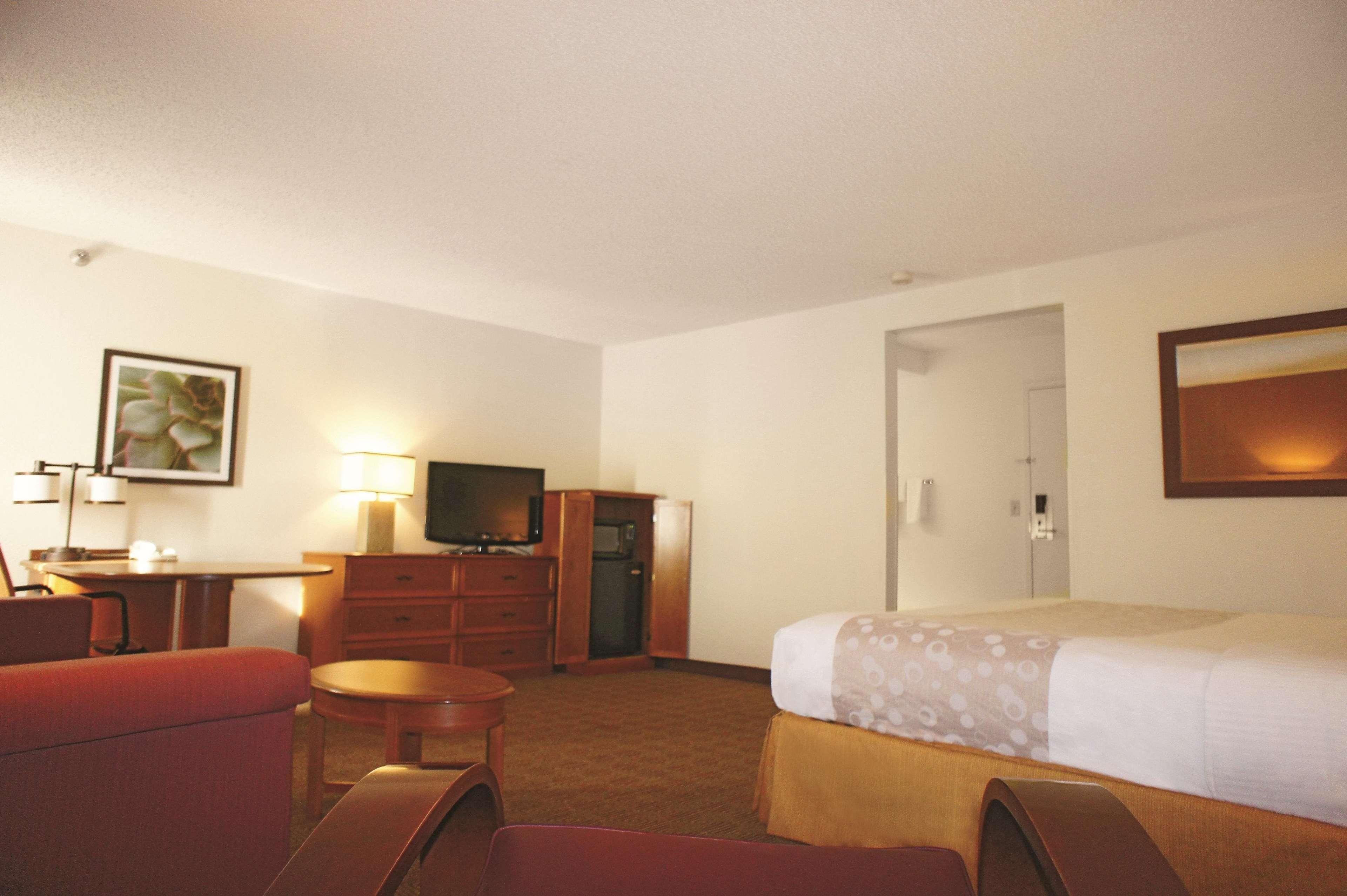 La Quinta Inn By Wyndham Kansas City North North Kansas City Luaran gambar