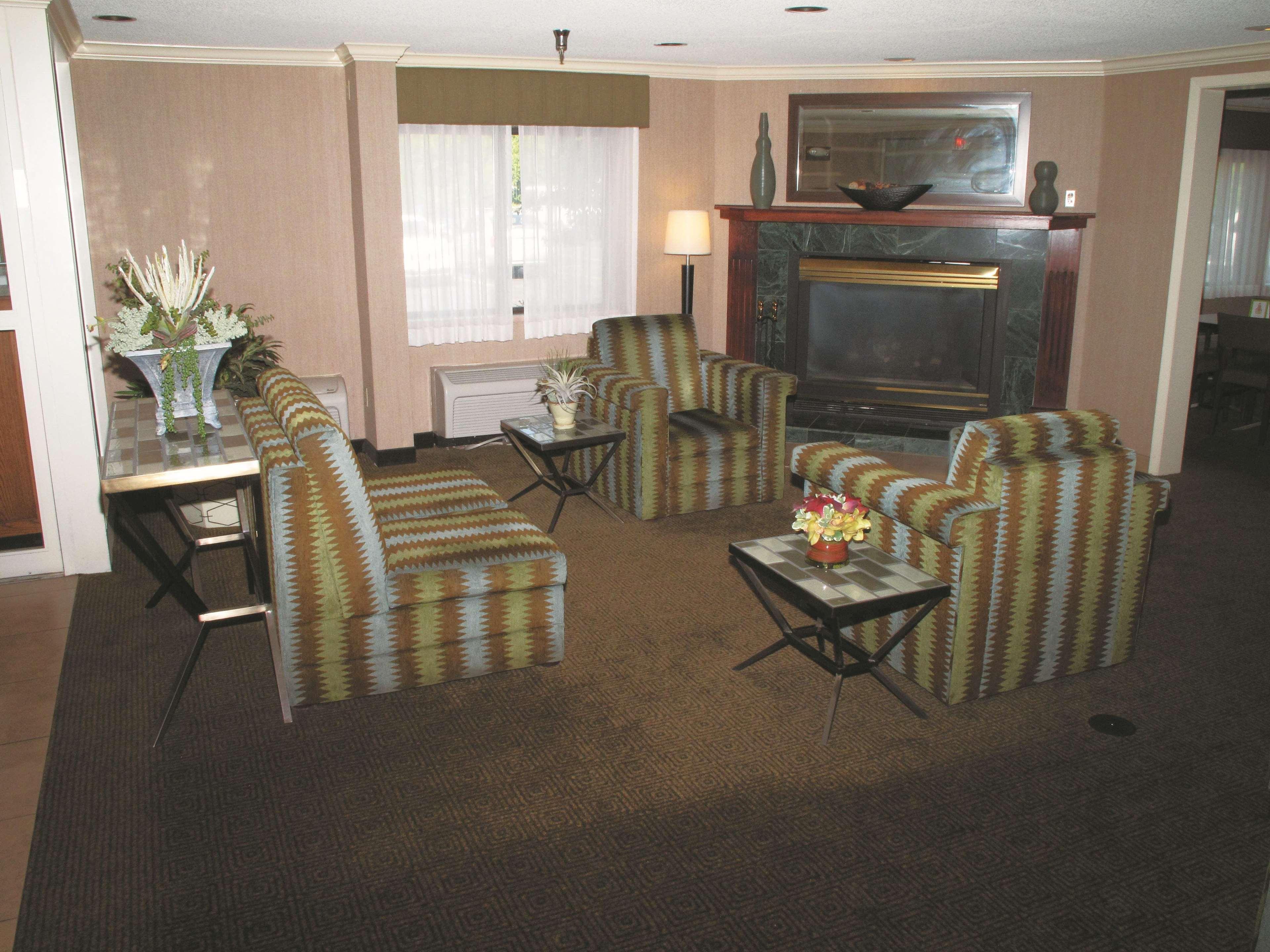 La Quinta Inn By Wyndham Kansas City North North Kansas City Luaran gambar